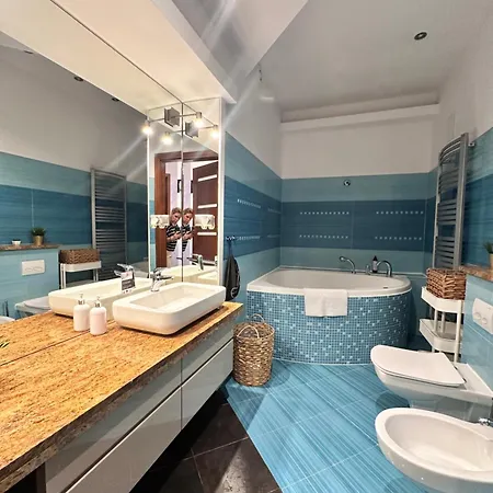 Apartamento Maya's Flats & 65 - A Perfect 3 Flat In The Old Town